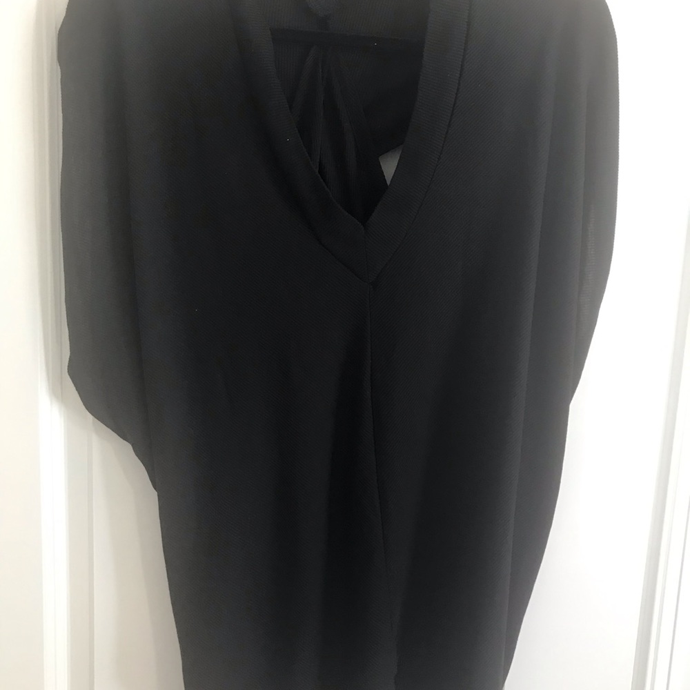 HARVEY BENARD Chic Tee sleeveless w/ razor back (never worn)